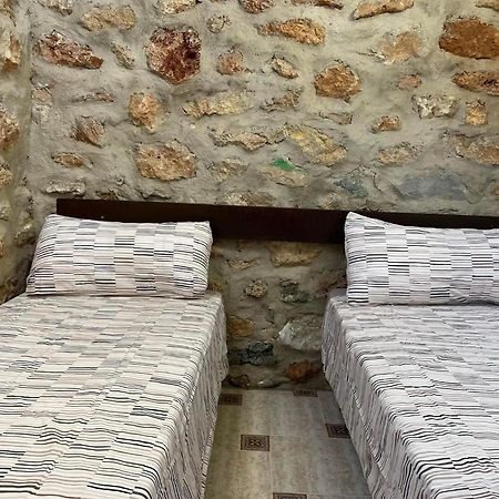 Vila Casa De Piedra Yunquera Exteriér fotografie